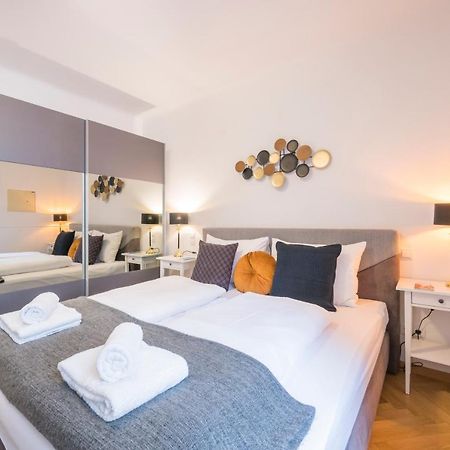 Moulin Rouge Suite Viyana Dış mekan fotoğraf